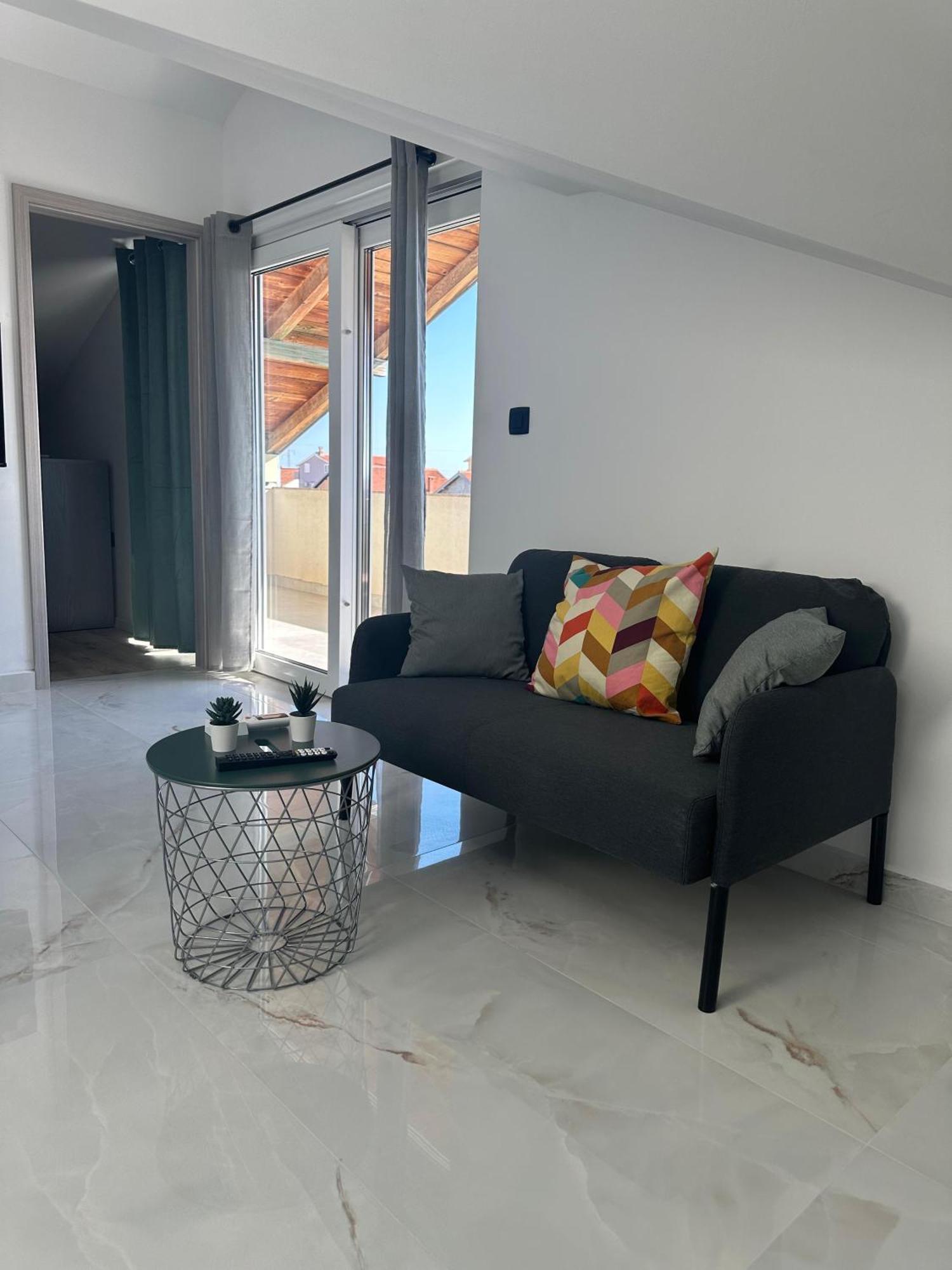 Apartment Roni Zára Kültér fotó